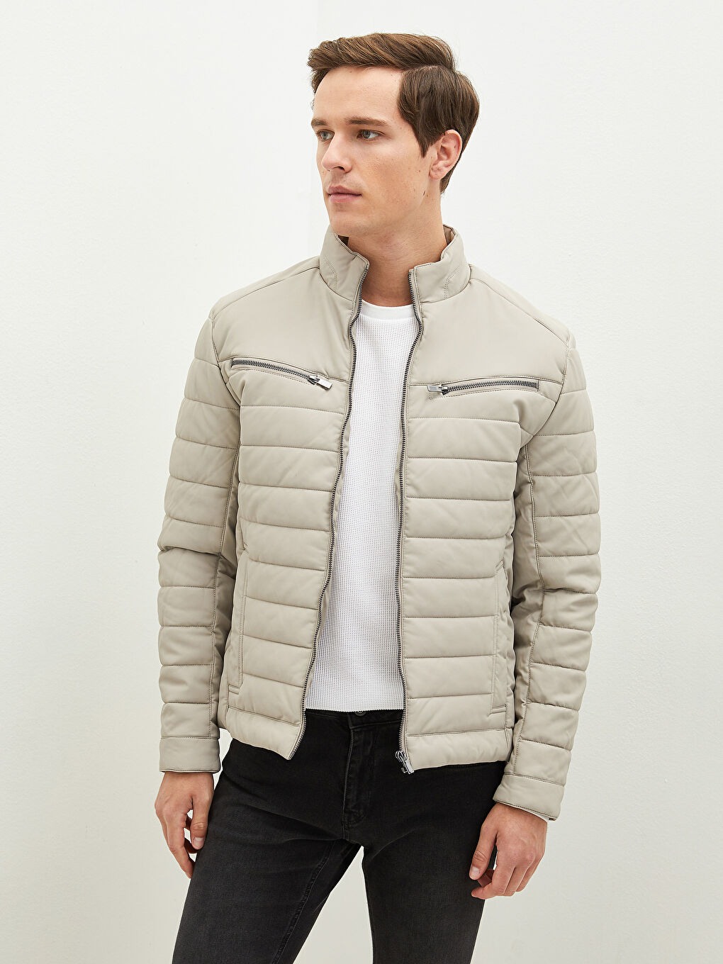 Bej Slim Fit Dik Yaka Erkek Deri Görünümlü Mont