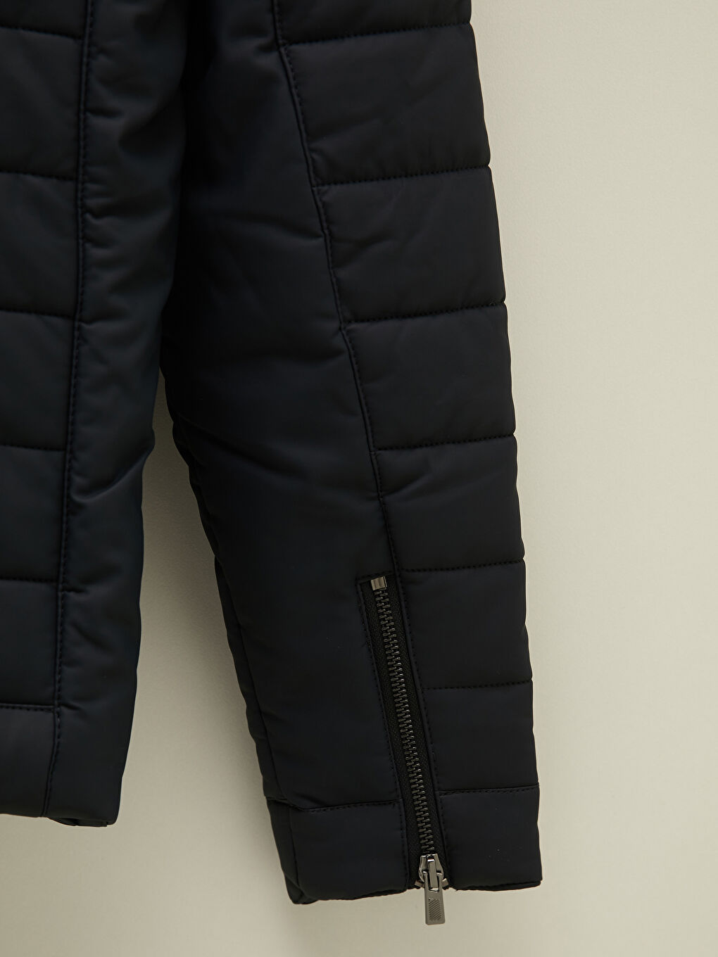 Пальто из искусственной кожи слим фит с воротником-труба для мужчин-9