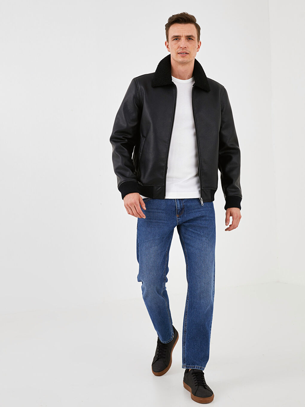 Siyah Slim Fit Pilot Yaka Erkek Deri Görünümlü Mont-5