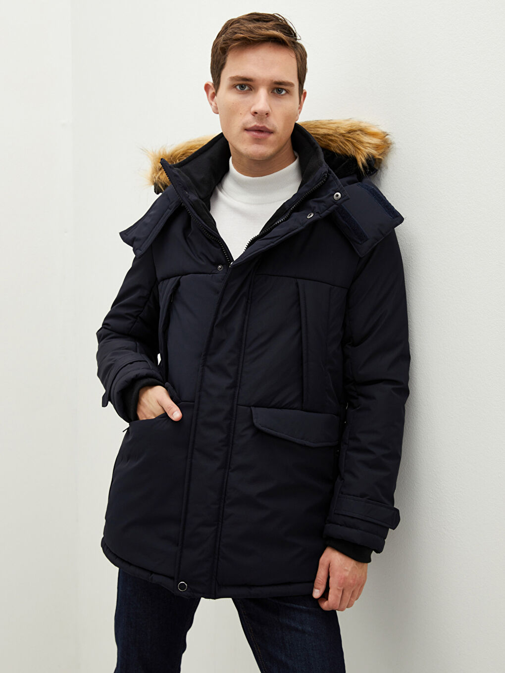 Slim Fit Fur Hooded Thick Men's Parka-2