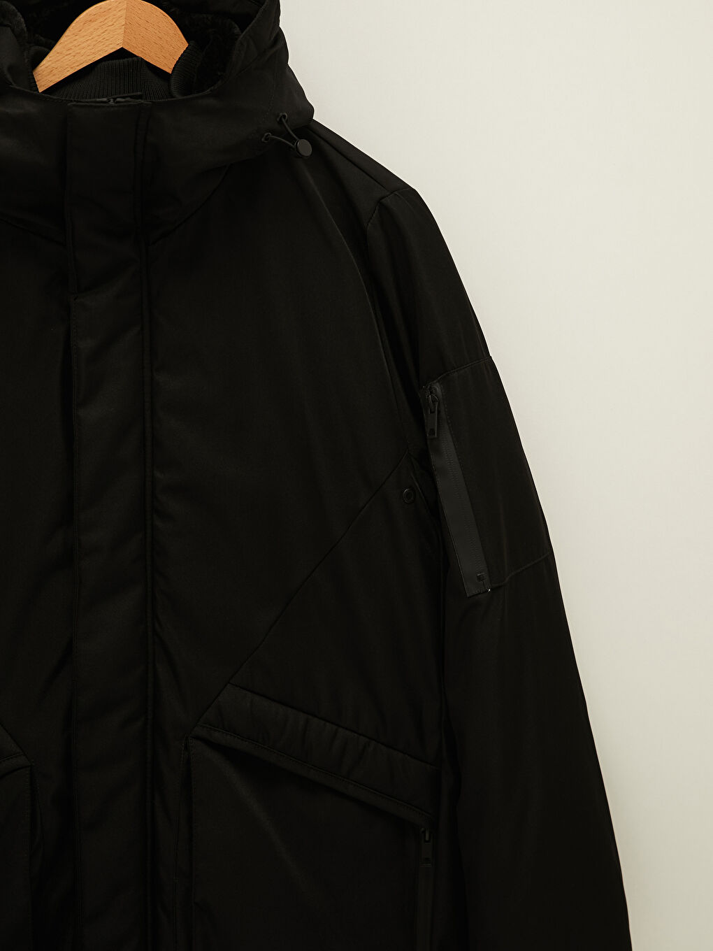 LCW Vision Slim Fit Hooded Thick Men's Parka -W10191Z8-CVL