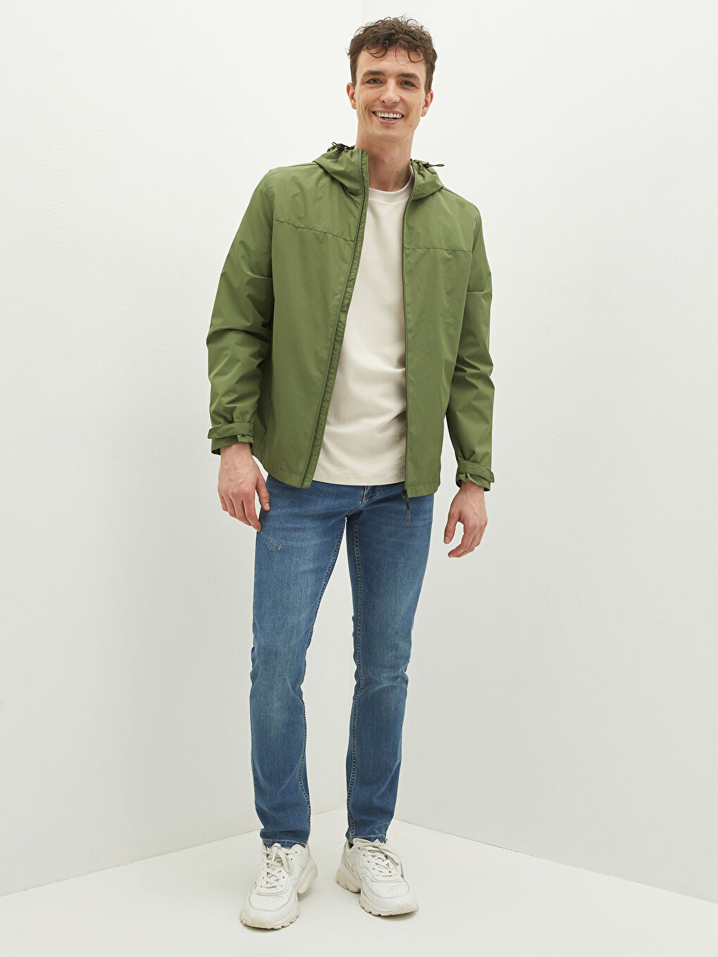 Locker Sitz Dünner Regenmantel Mit Kapuze für Herren-3