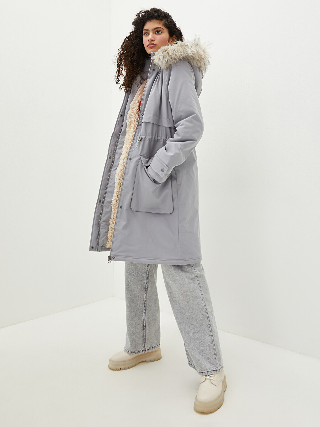 Women's Fur Detailed Hooded Plain Long Sleeve Plush Lined Thick Parka-2