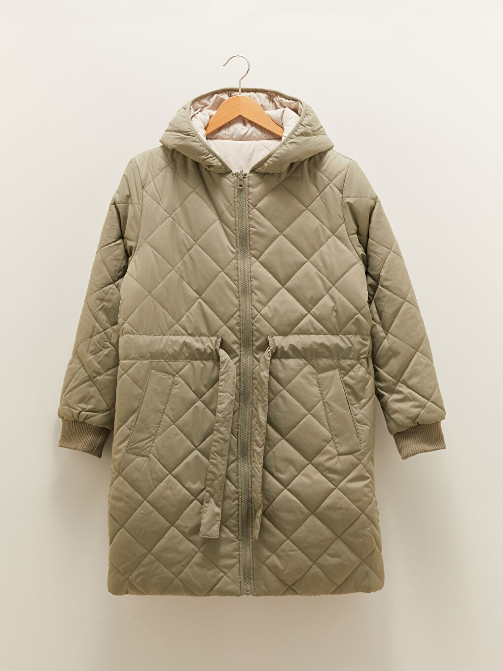 Ženski prošiveni kaputi na naduvavanje sa kapuljačom, dezenom, džepovima i dugim rukavima-10