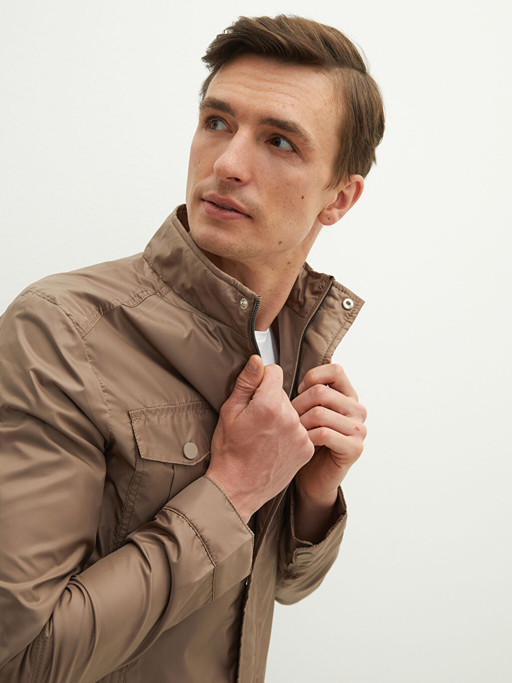 Palton Subțire cu Guler Tip Pâlnie Standard Fit pentru Bărbați