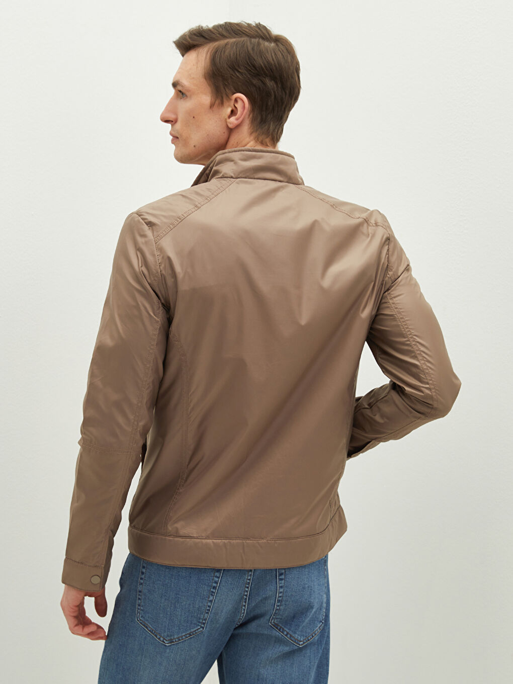 Palton Subțire cu Guler Tip Pâlnie Standard Fit pentru Bărbați-5