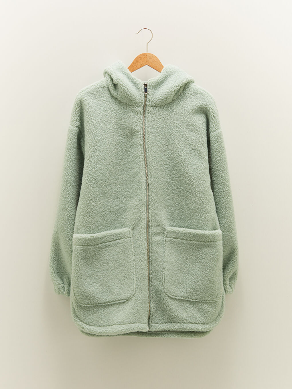 Kapüşon Yaka Düz Uzun Kollu Cep Detaylı Peluş Kadın Mont-6