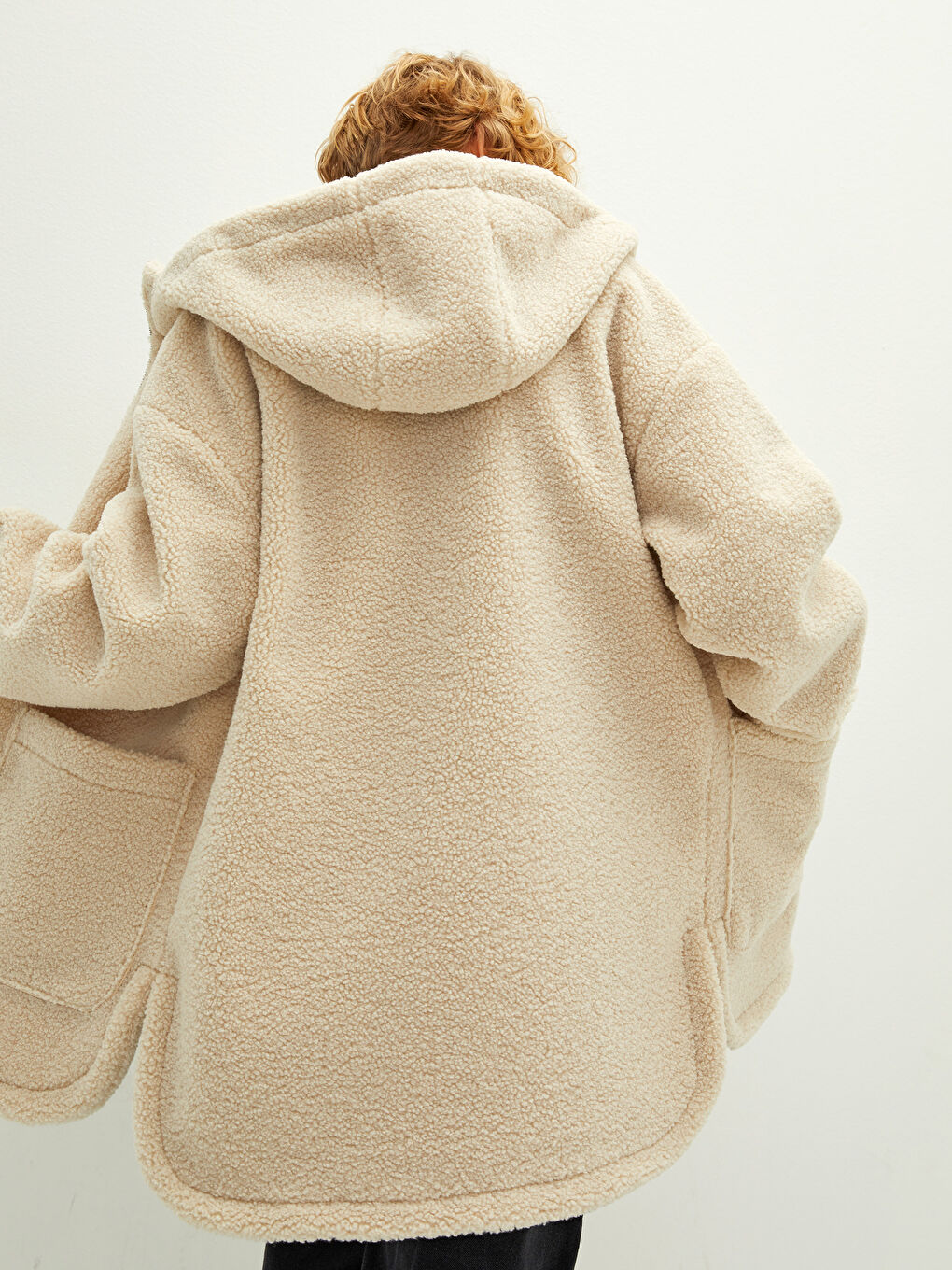 Hooded Collar Straight Long Sleeve Pocket Detailed Plush Women's Coat-5