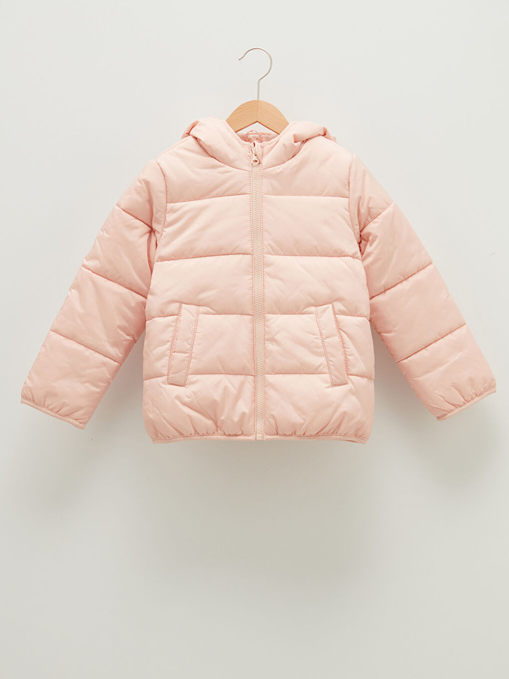 Қызға арналған қалың капюшонды пуховик