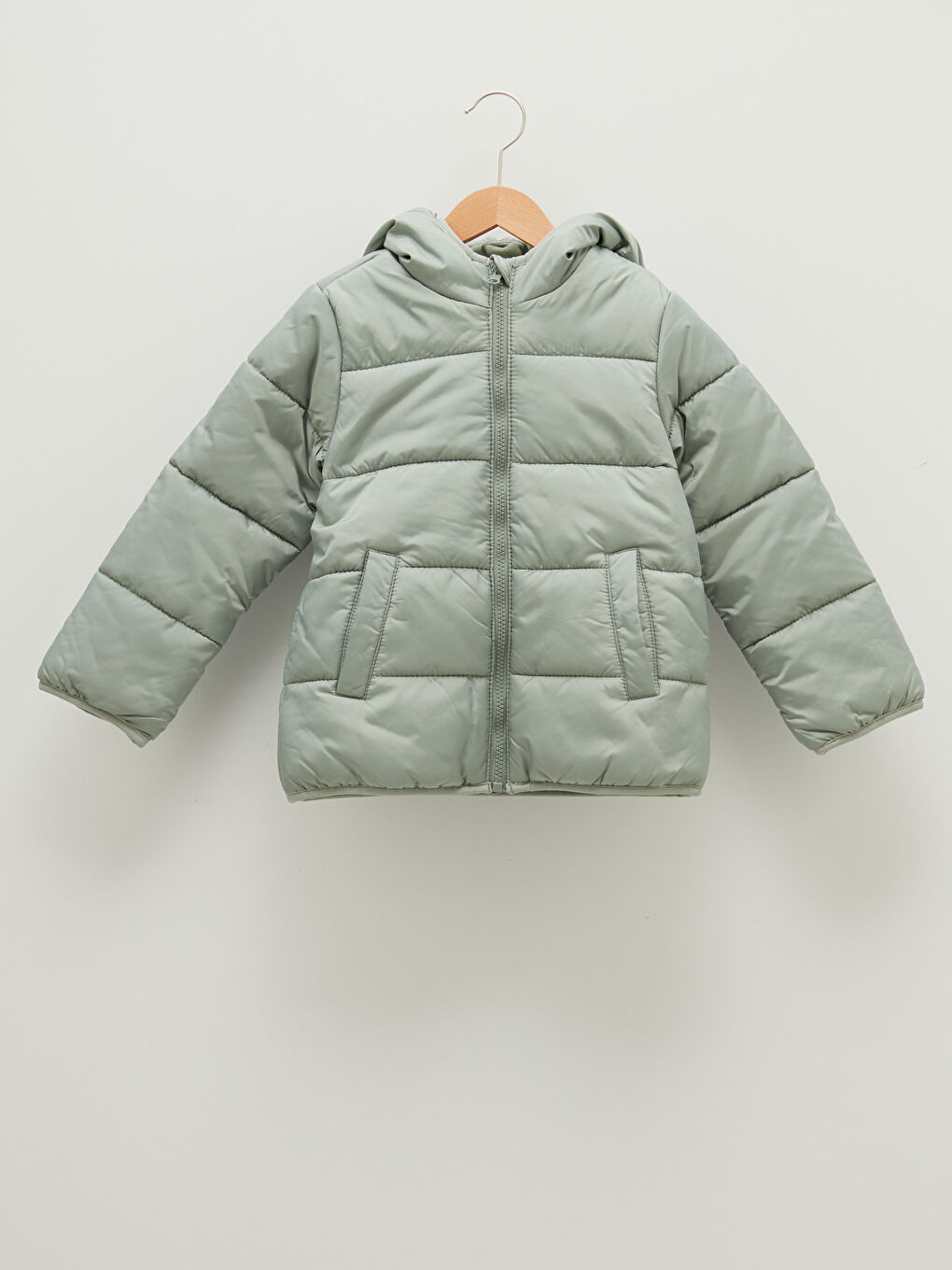 Girl With Hooded Thick Down Coat