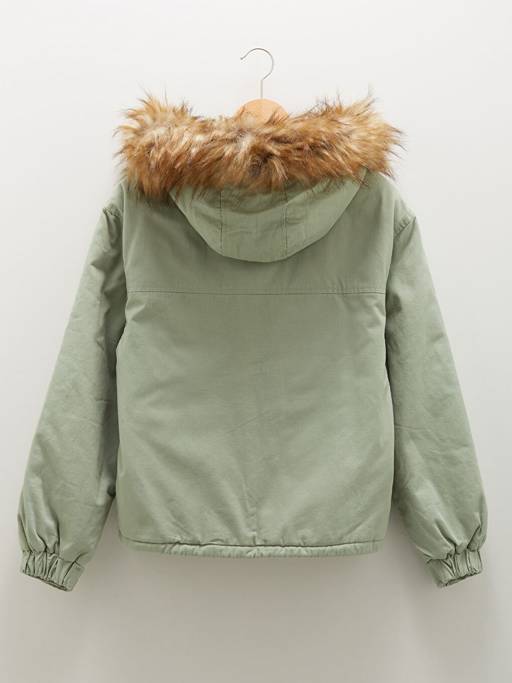 Manteau Parka pour Femmes en Gabardine avec Col à Capuche et Détail en Fourrure, Manches Longues-8