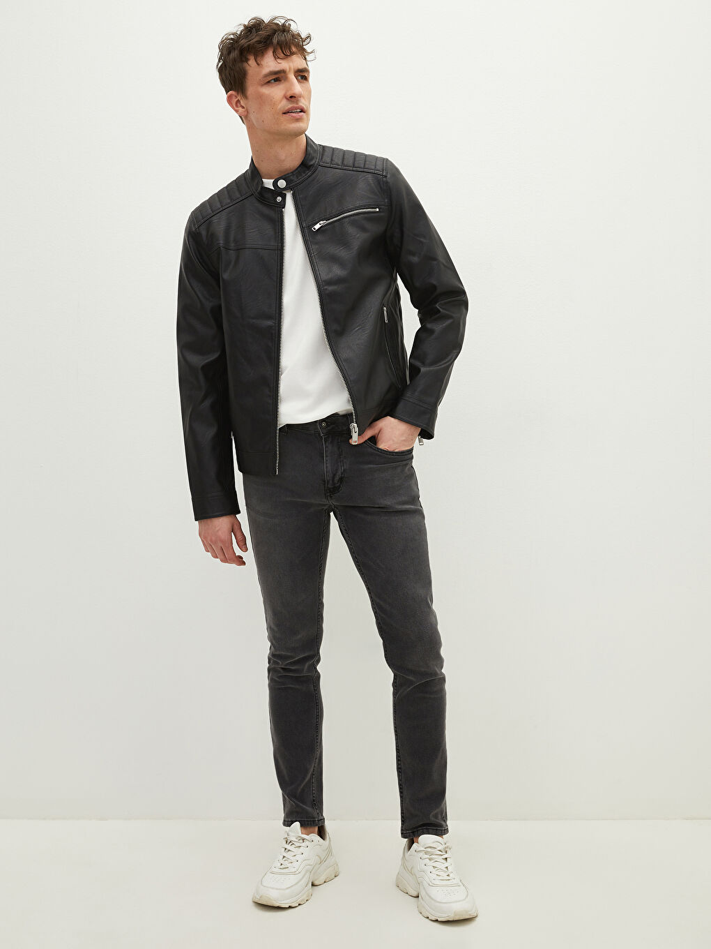 Пальто из искусственной кожи с отложным воротником стандартного кроя для мужчин-4