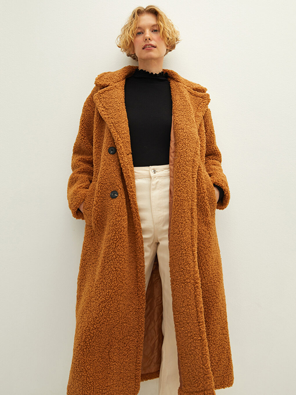 LCW Vision Manteau en Peluche à Col Veste avec Poches Détail pour Femmes -W10402Z8-JJL