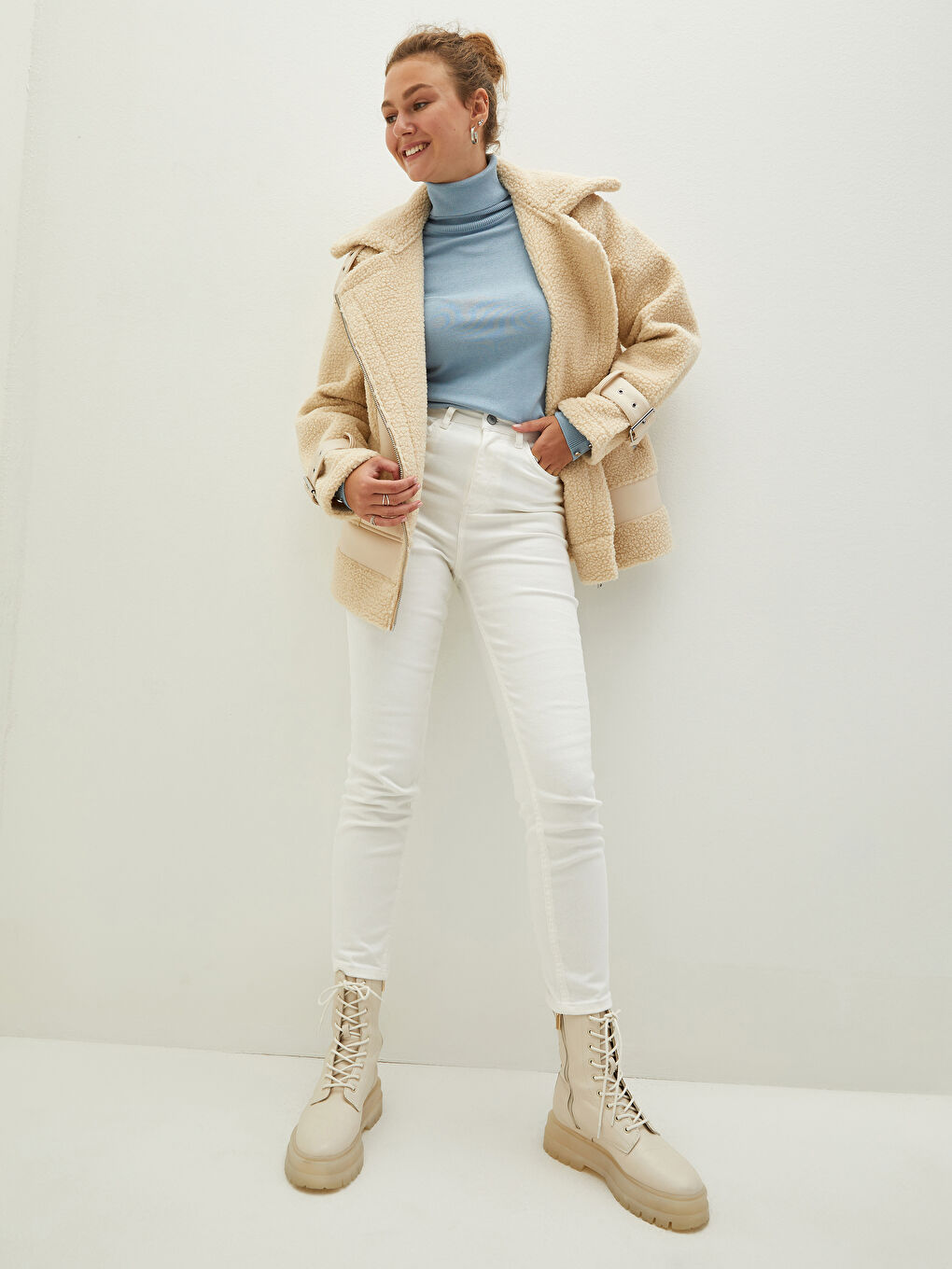 Manteaux en Suède pour Femmes à Col de Chemise et Manches Longues avec Fermeture Éclair-2