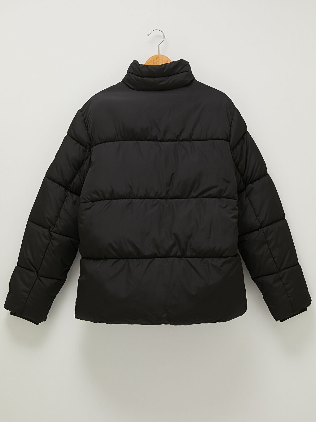 Loose Fit Turtle Neck Thick Men's Puffer-8