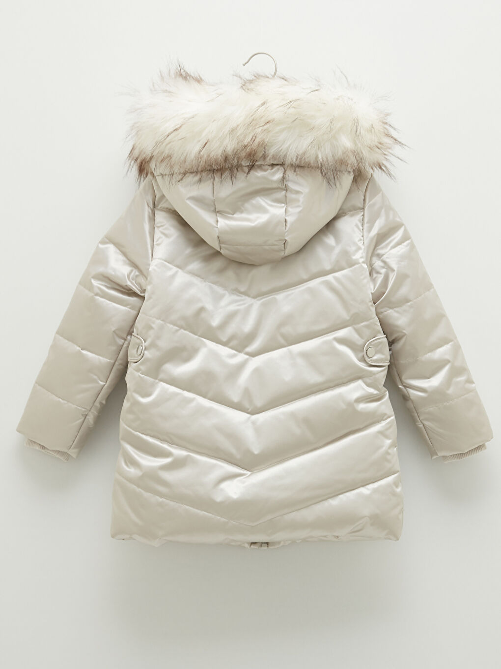 Теплое пальто с капюшоном для девочек-1