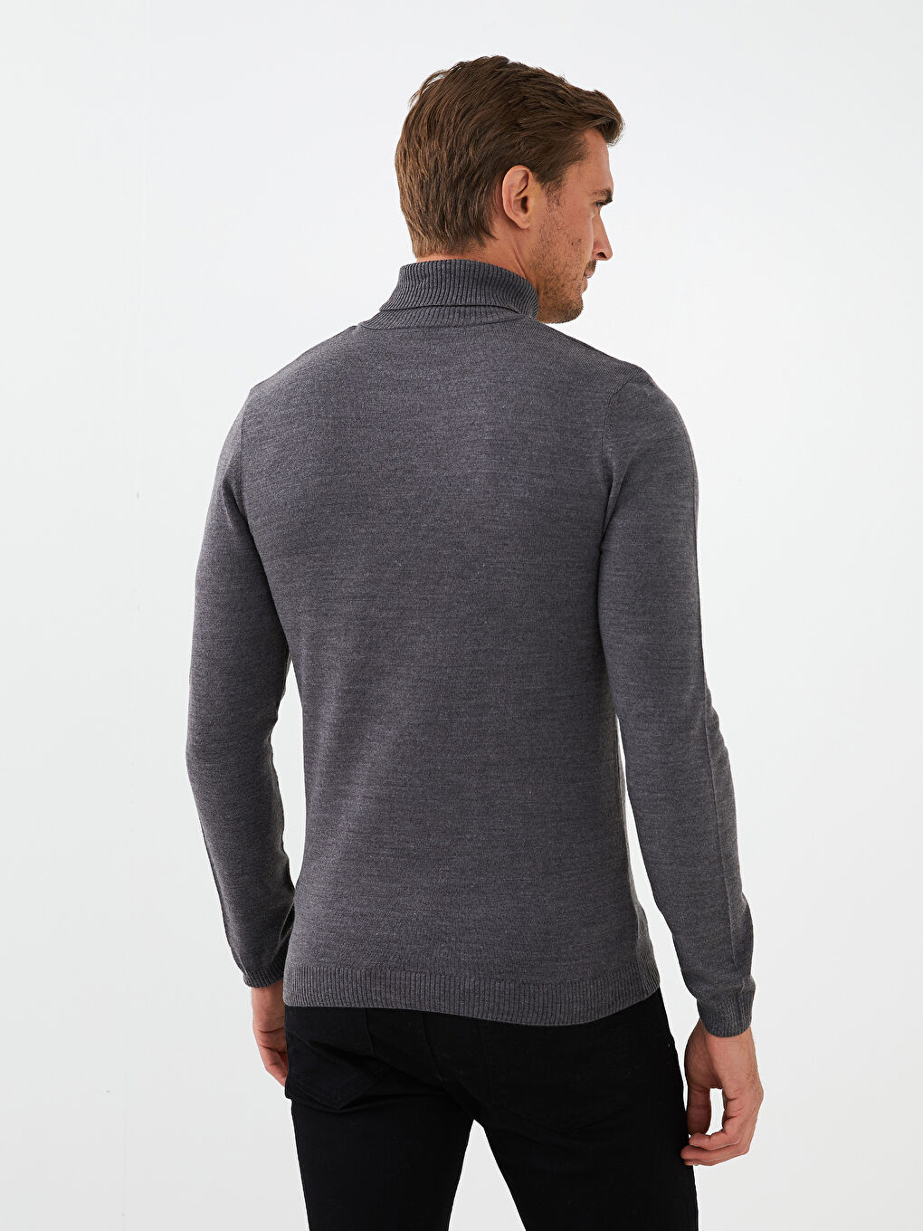 LCWAIKIKI Basic Turtleneck Long Sleeve Thin Men's Tricot Sweater -W10468Z8-L8N
