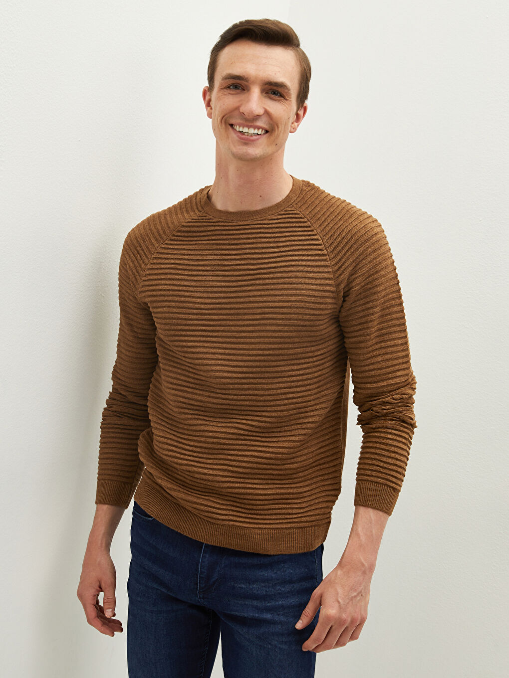 Crew Neck Long Sleeve Striped Slim Men's Knitwear Sweater-1