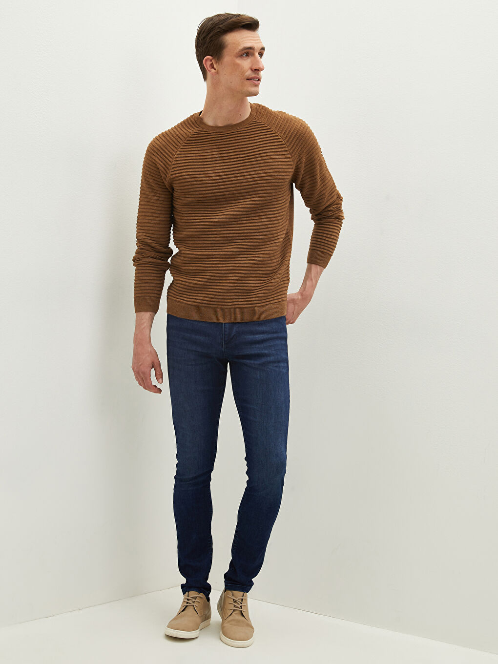 Crew Neck Long Sleeve Striped Slim Men's Knitwear Sweater-4