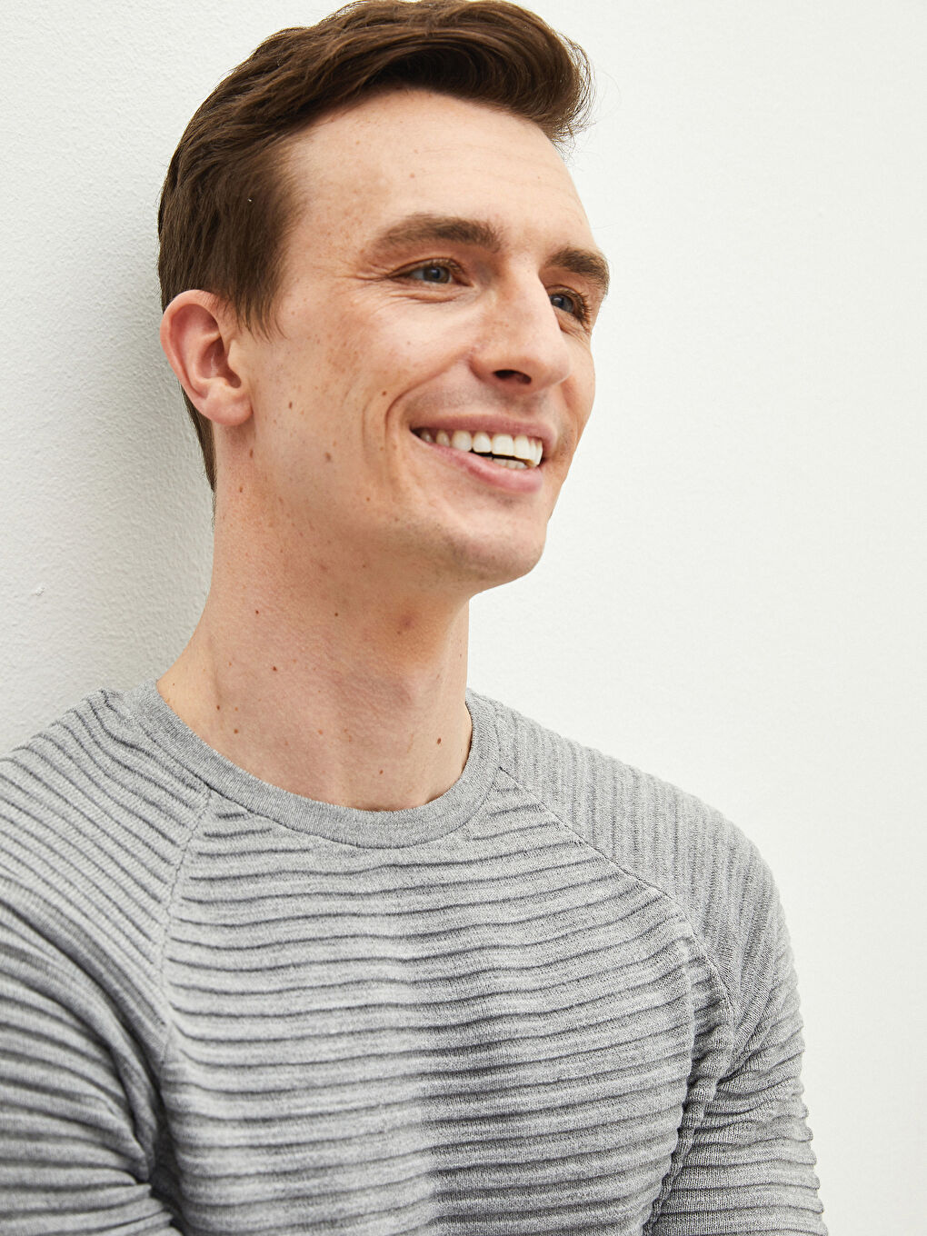 Gri Bisiklet Yaka Uzun Kollu Çizgili İnce Erkek Triko Kazak-2