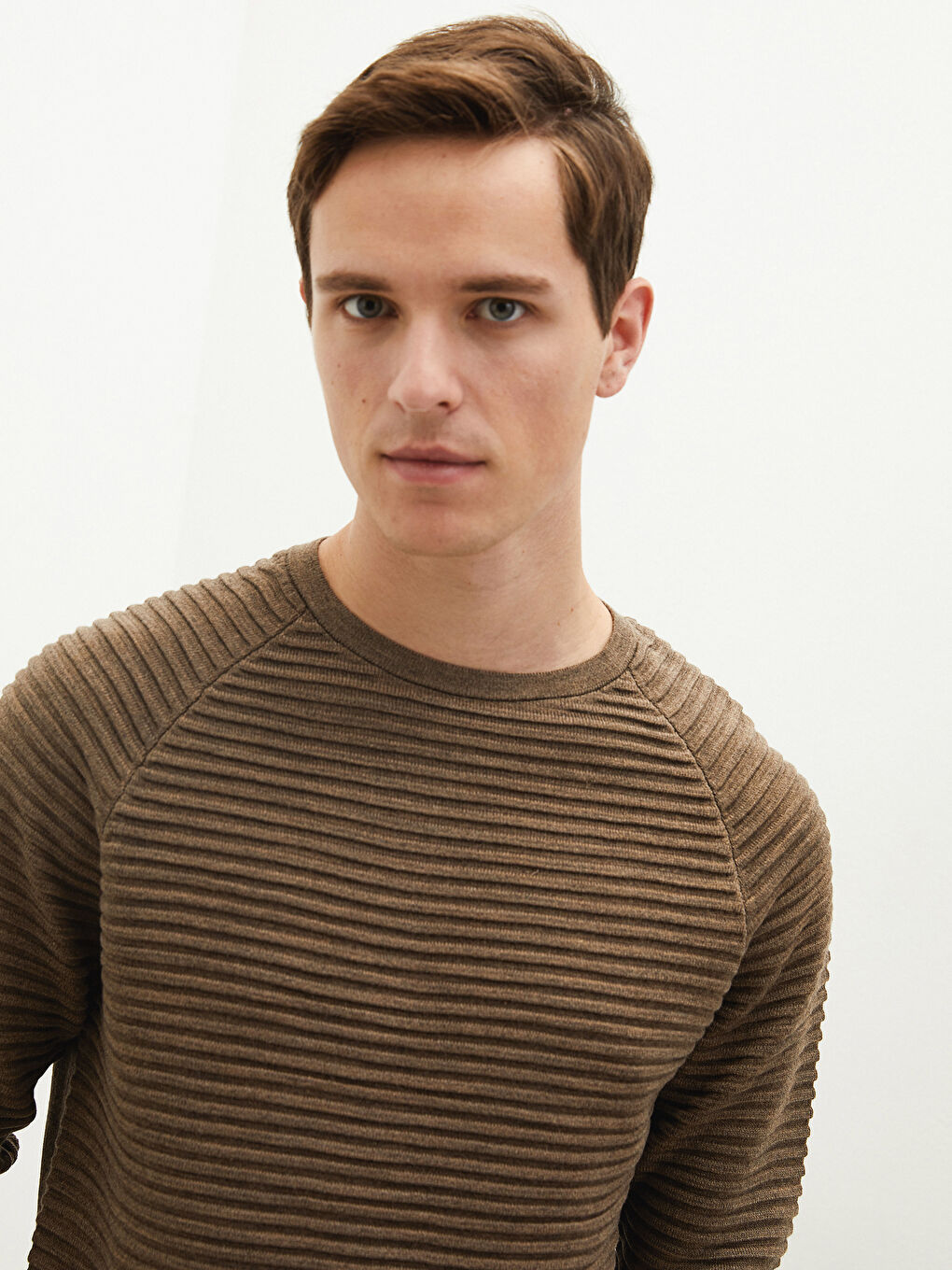 Crew Neck Long Sleeve Striped Slim Men's Knitwear Sweater