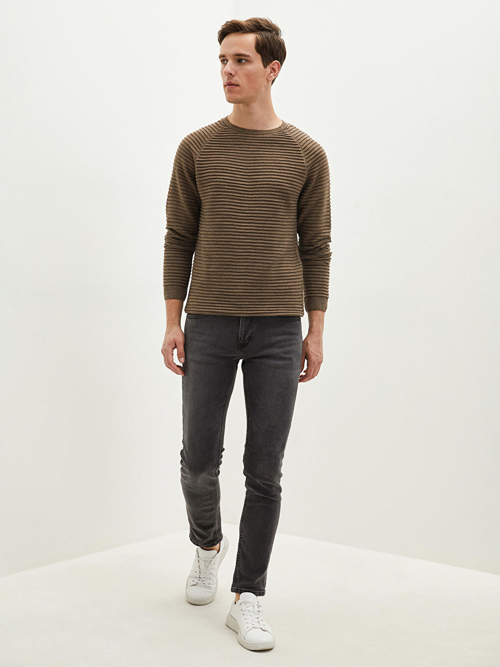 Crew Neck Long Sleeve Striped Slim Men's Knitwear Sweater-1