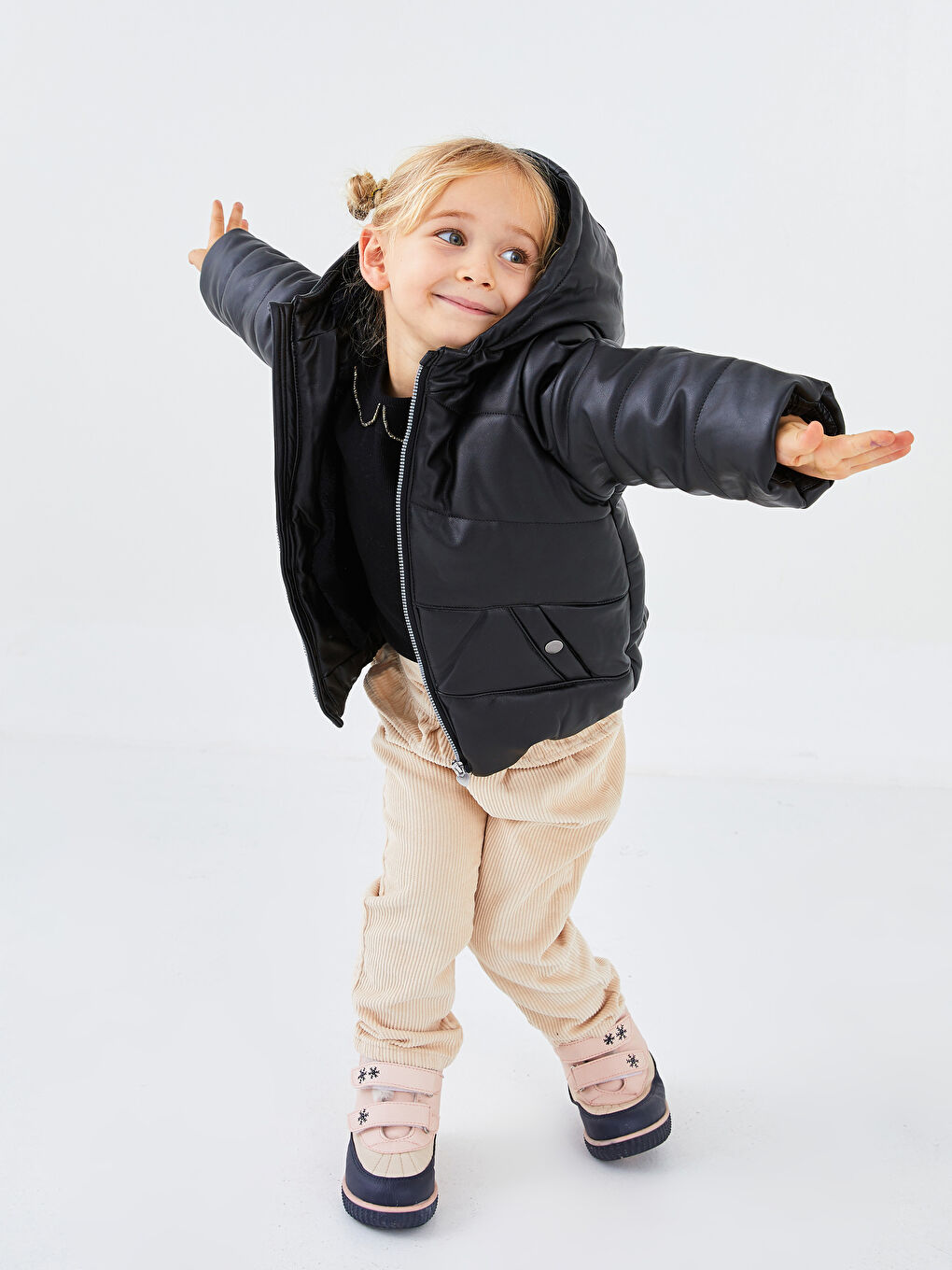 Antrasit Kapüşonlu Uzun Kollu Basic Kız Bebek Fermuarlı Şişme Mont-1