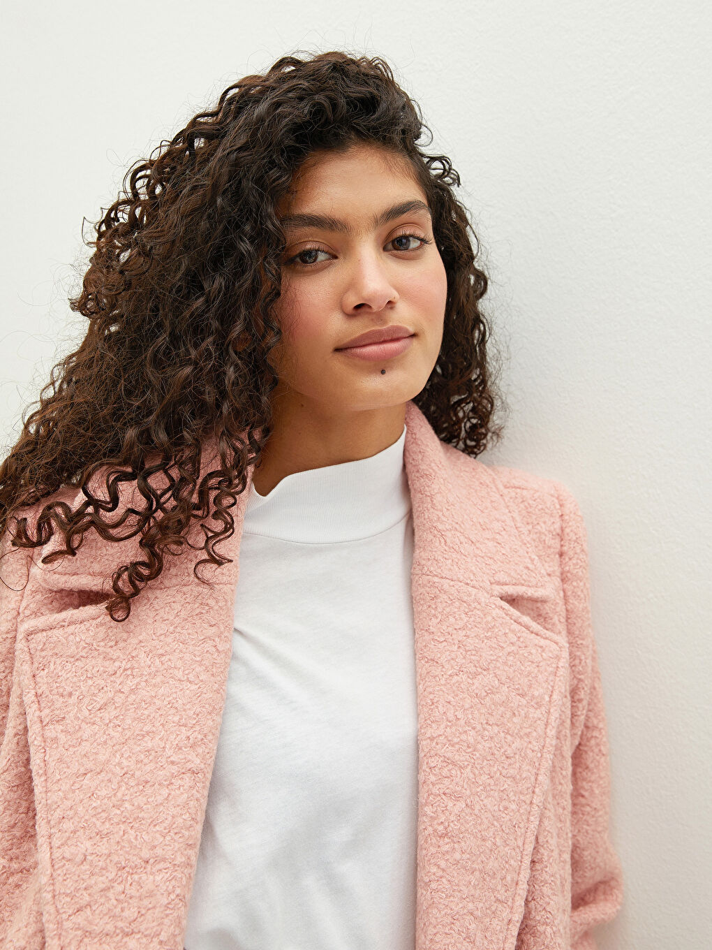 әйелдерге арналған қалтасы бар ұзын жеңді кәчет пальто-2