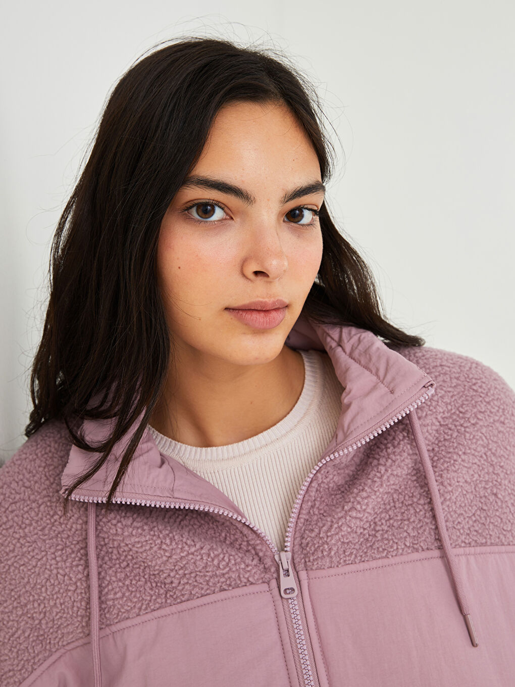 Stand Collar Long Sleeved Straight Pocket Detailed Women's Coat-3