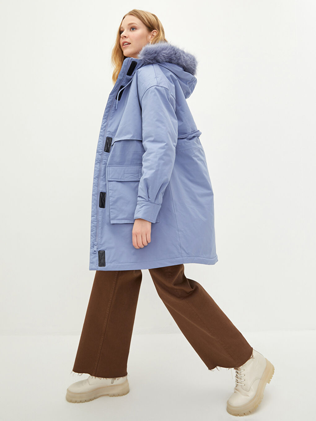 LCW Vision Parka À Capuche Coupe Régulière Manches Longues pour Femmes -W10529Z8-QBU
