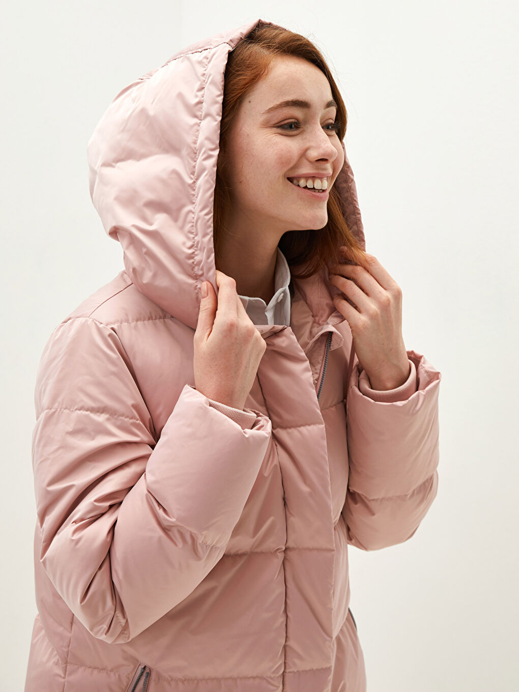 Manteau en Duvet Épais à Capuche Uni à Manches Longues pour Femmes-2