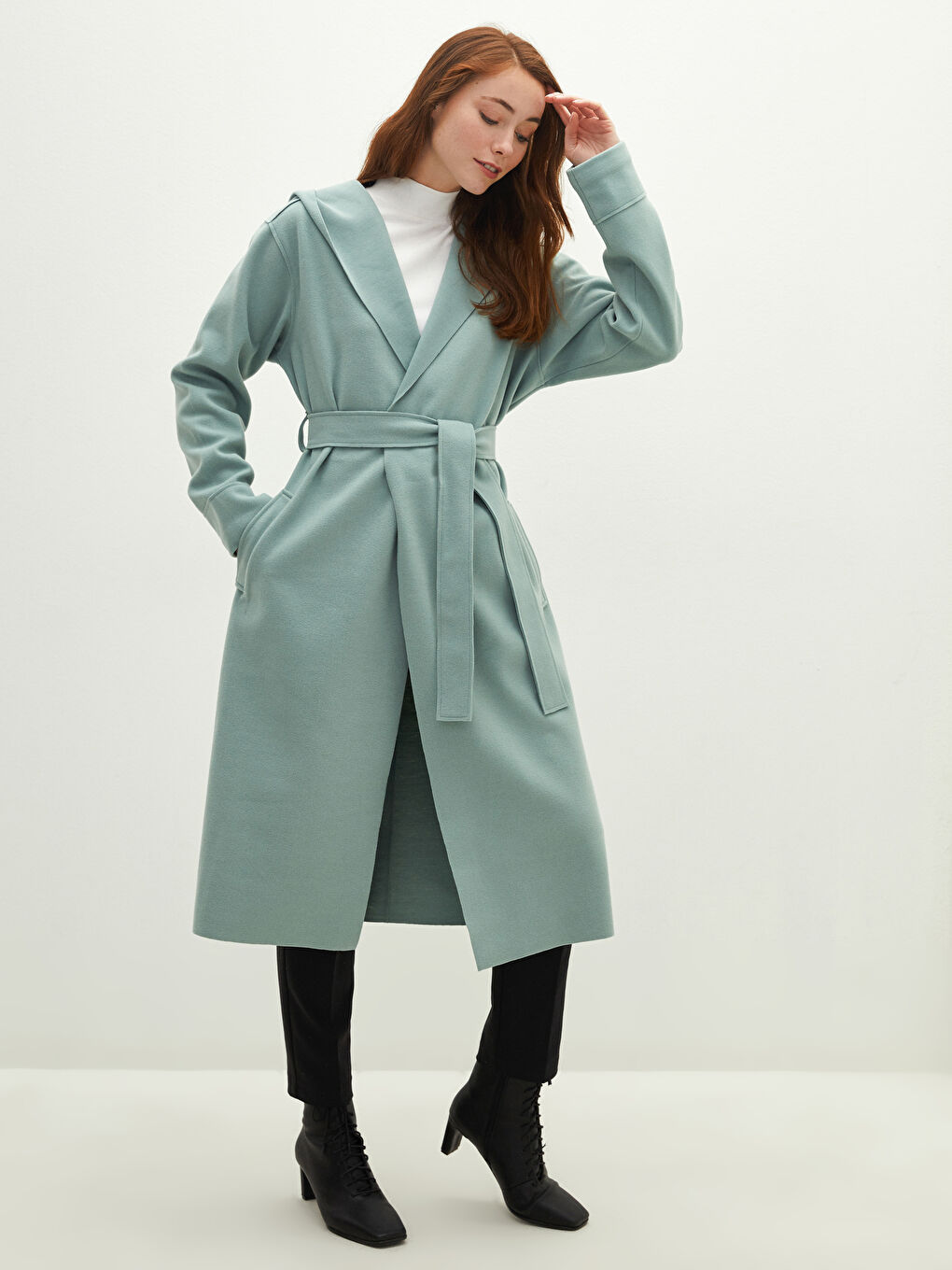 Hooded Straight Pocket Detailed Long Sleeve Women's Cachet Coat