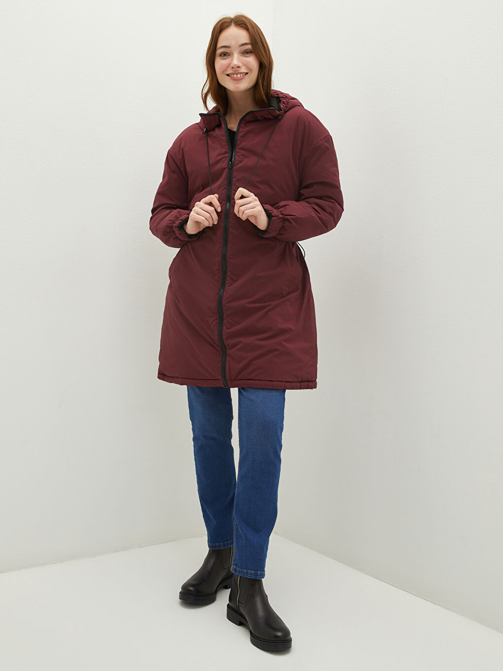 LCWAIKIKI Classic Hooded Collar Double Sided Pocket Detailed Long Sleeve Women's Raincoat -W10540Z8-CZT