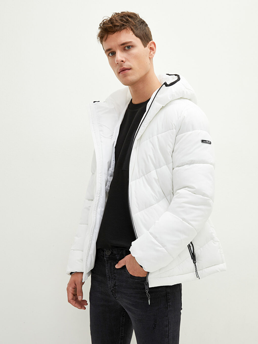 Slim Fit Hooded Men's Puffer Coat-3