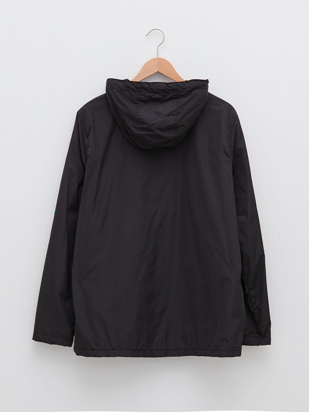 Siyah Standart Kalıp Kapüşonlu İnce Erkek Yağmurluk-6