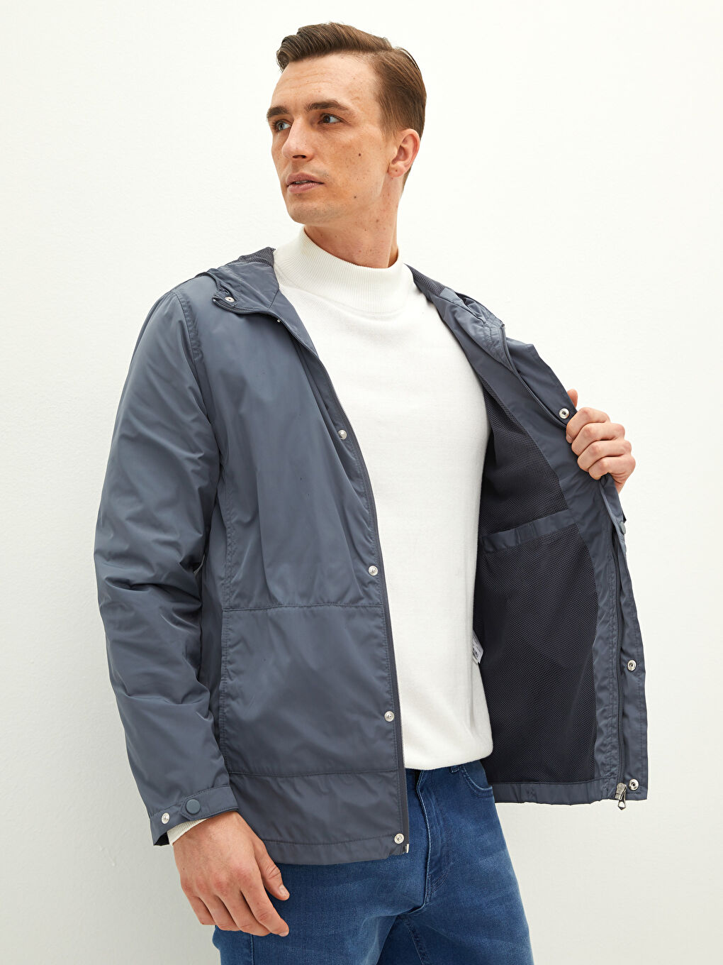 Antrasit Standart Kalıp Kapüşonlu İnce Erkek Yağmurluk-2