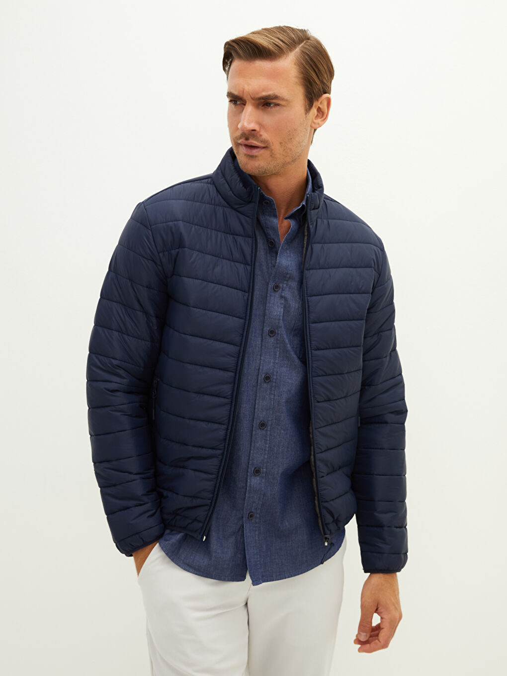 Lacivert Standart Kalıp Dik Yaka Erkek Şişme Mont