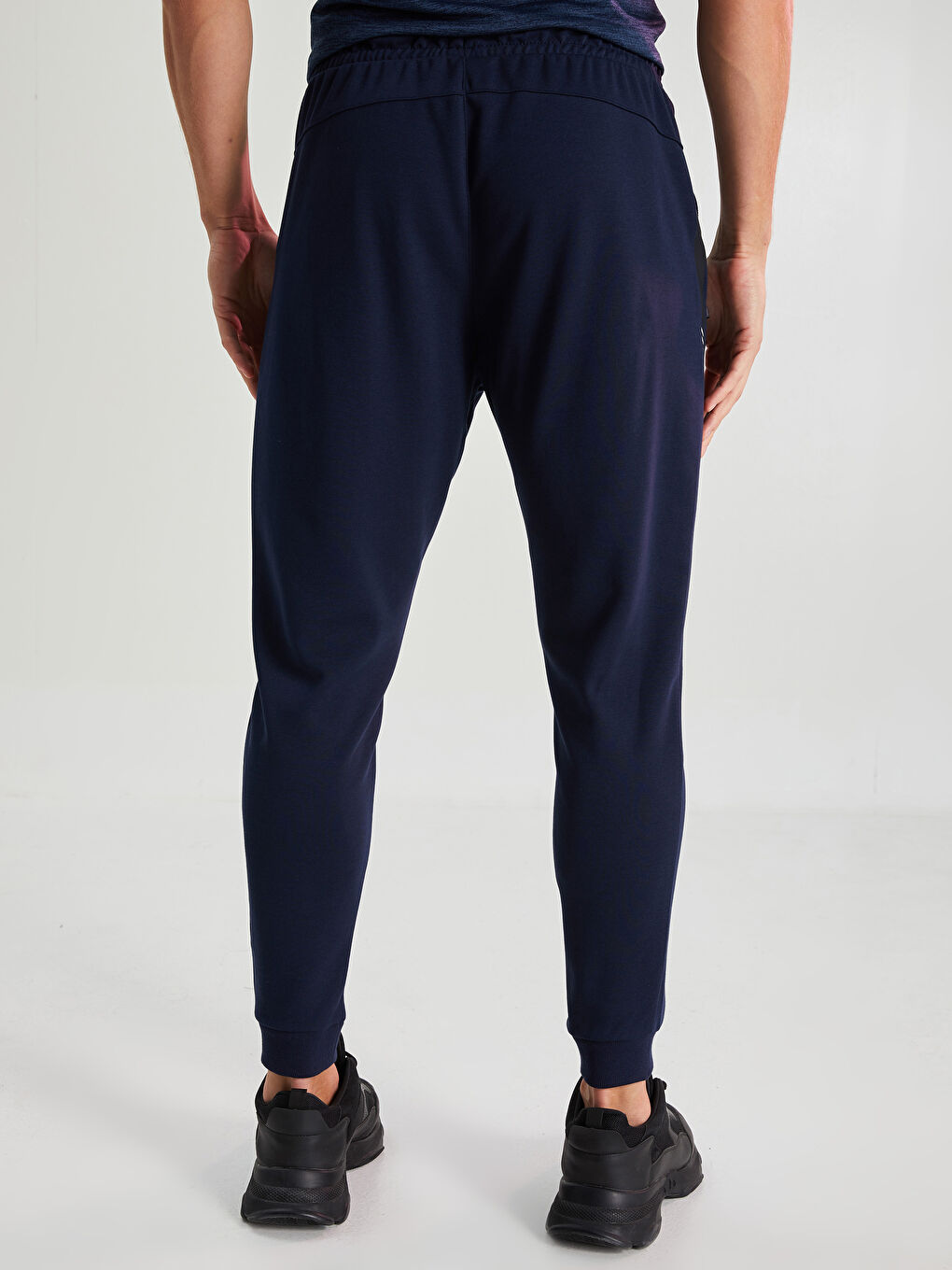 XSIDE ACTIVE Slim Fit Active Sports Men Jogger Sweatpants -W10651Z8-HRC