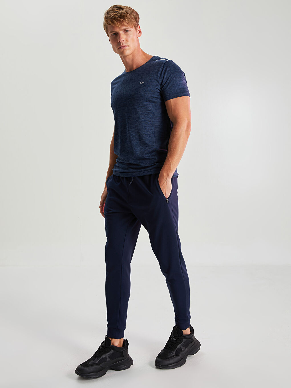 XSIDE ACTIVE Slim Fit Active Sports Men Jogger Sweatpants -W10651Z8-HRC