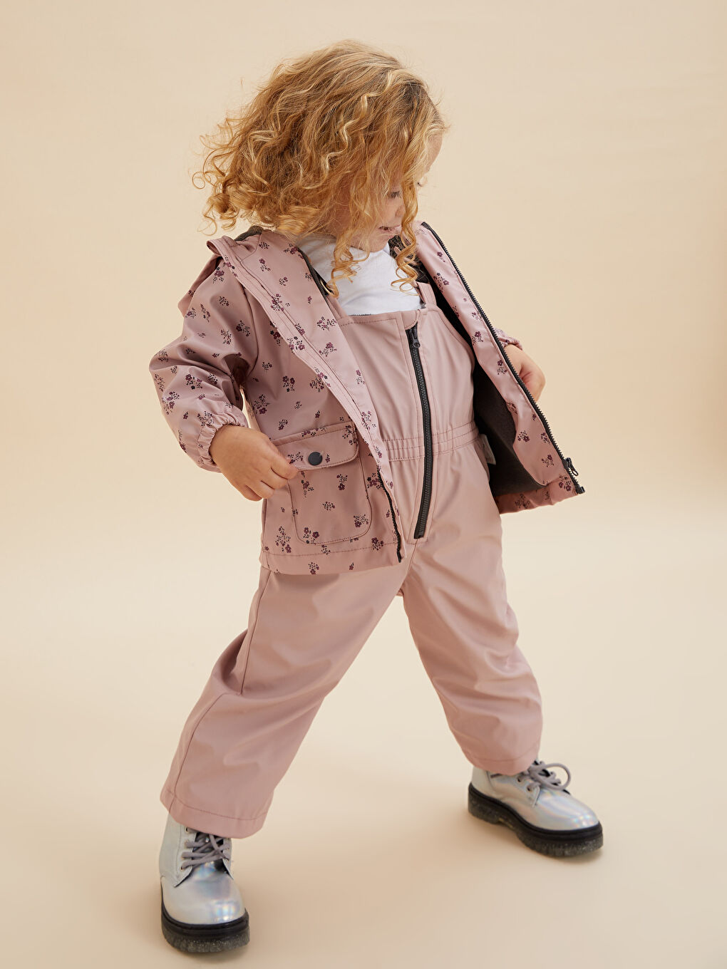 LCW baby Hooded Long Sleeve Patterned Raincoat for Baby Girl -W10663Z1-LT3