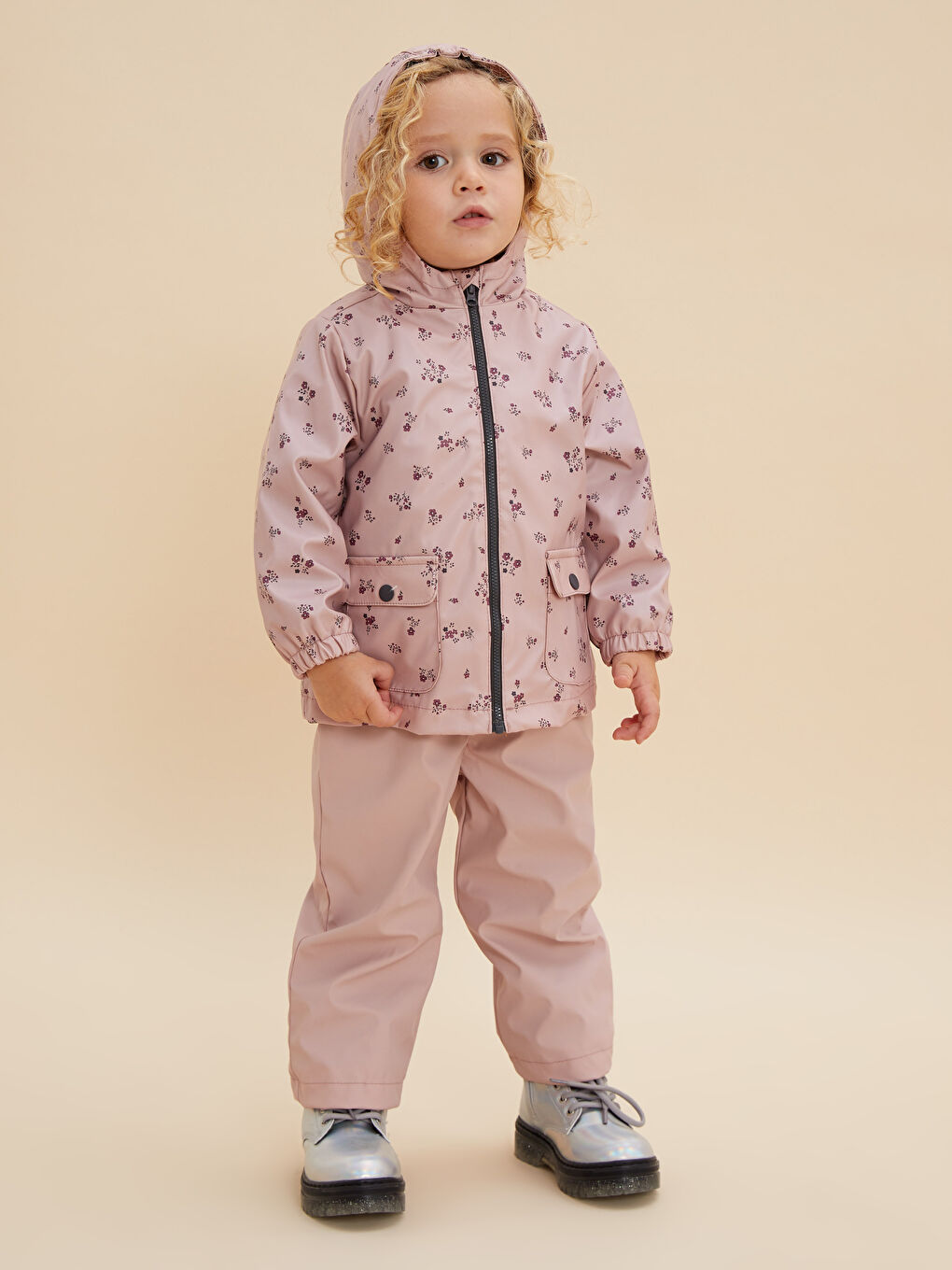 LCW baby Hooded Long Sleeve Patterned Raincoat for Baby Girl -W10663Z1-LT3