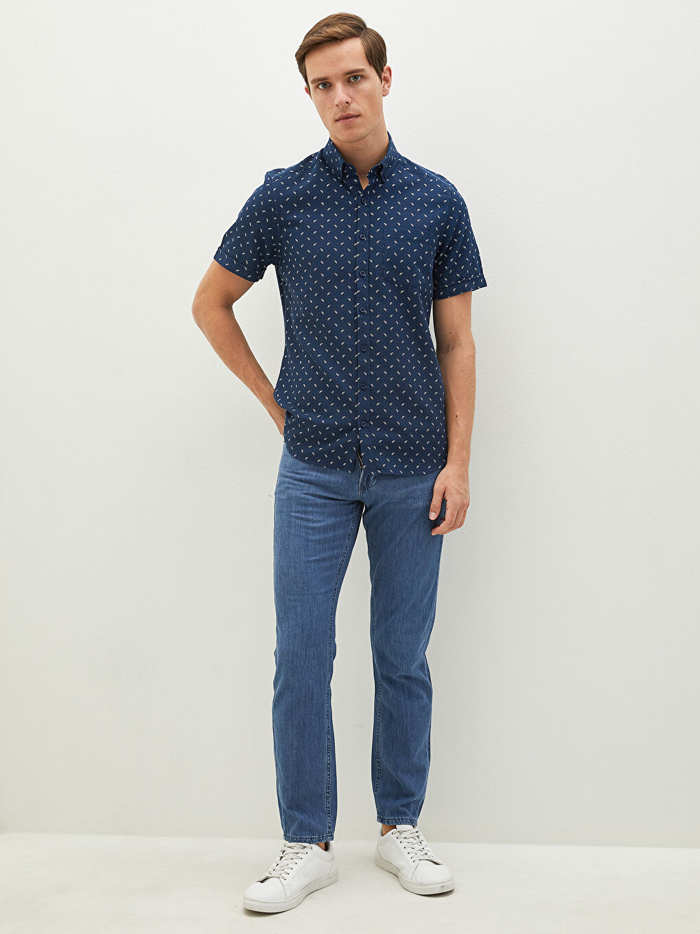Рубашка Мужская Приталенная С Коротким Рукавом И Узором-2