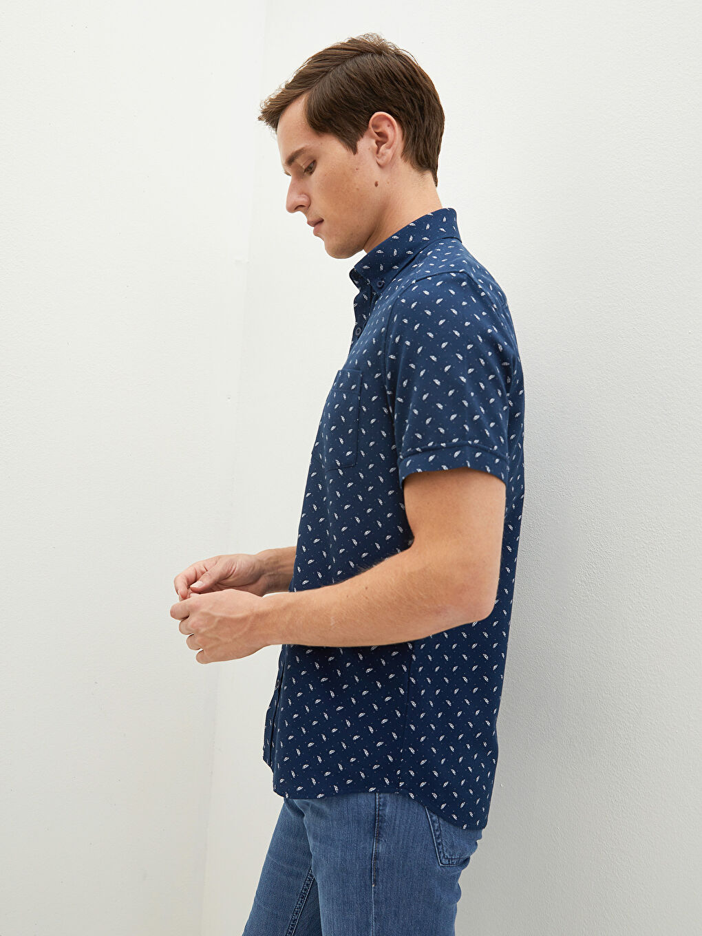 Рубашка Мужская Приталенная С Коротким Рукавом И Узором-4