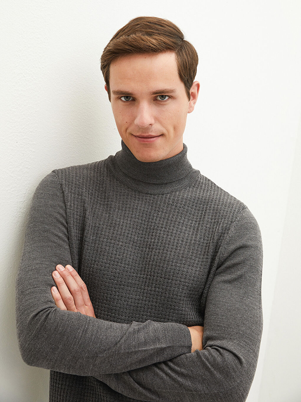 Turtleneck Long Sleeve Thin Men's Tricot Sweater-5