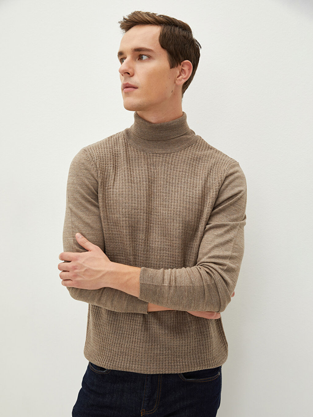 Bej Balıkçı Yaka Uzun Kollu İnce Erkek Triko Kazak