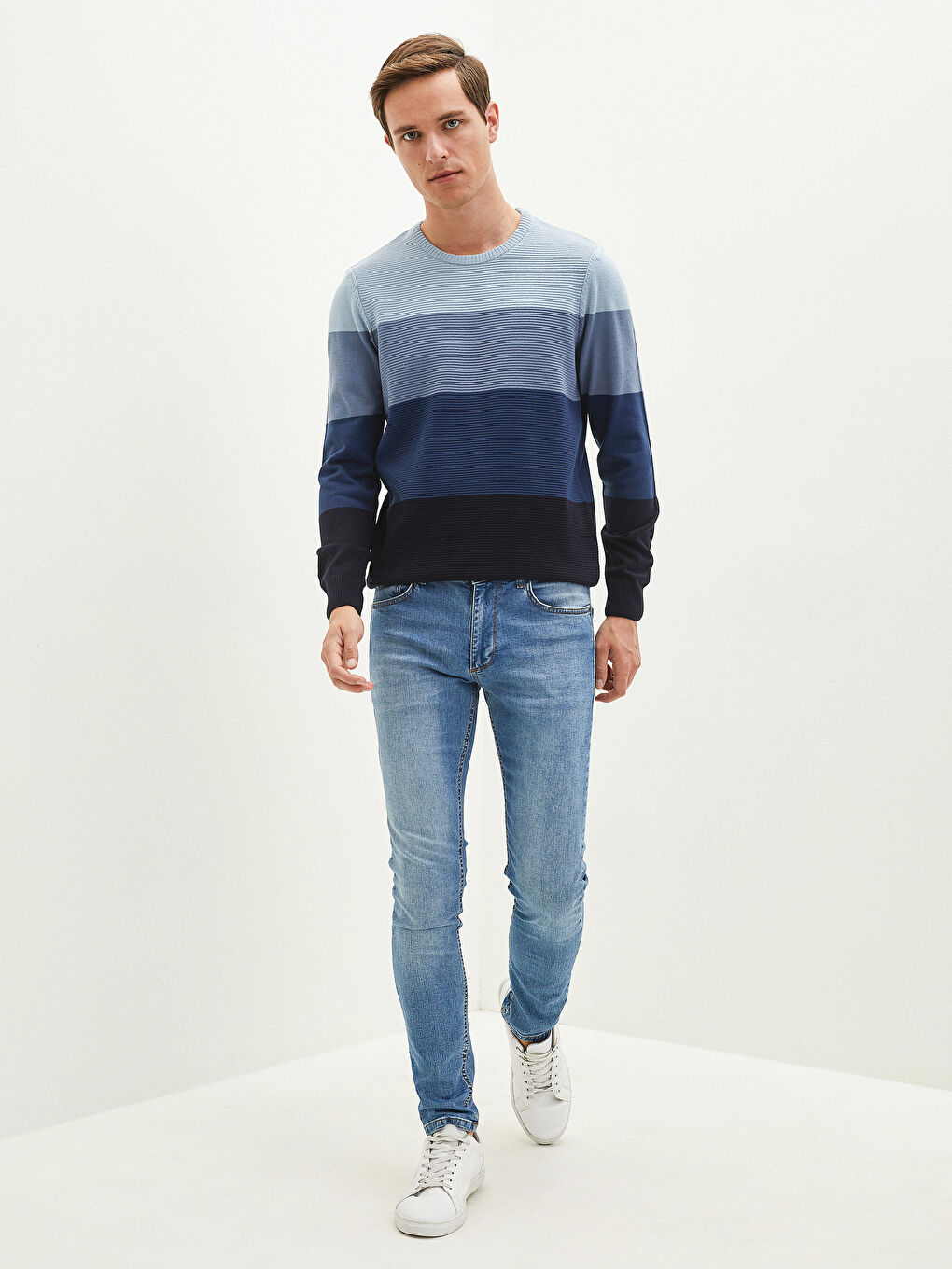 Lacivert Bisiklet Yaka Uzun Kollu Renk Bloklu Erkek Triko Kazak-2