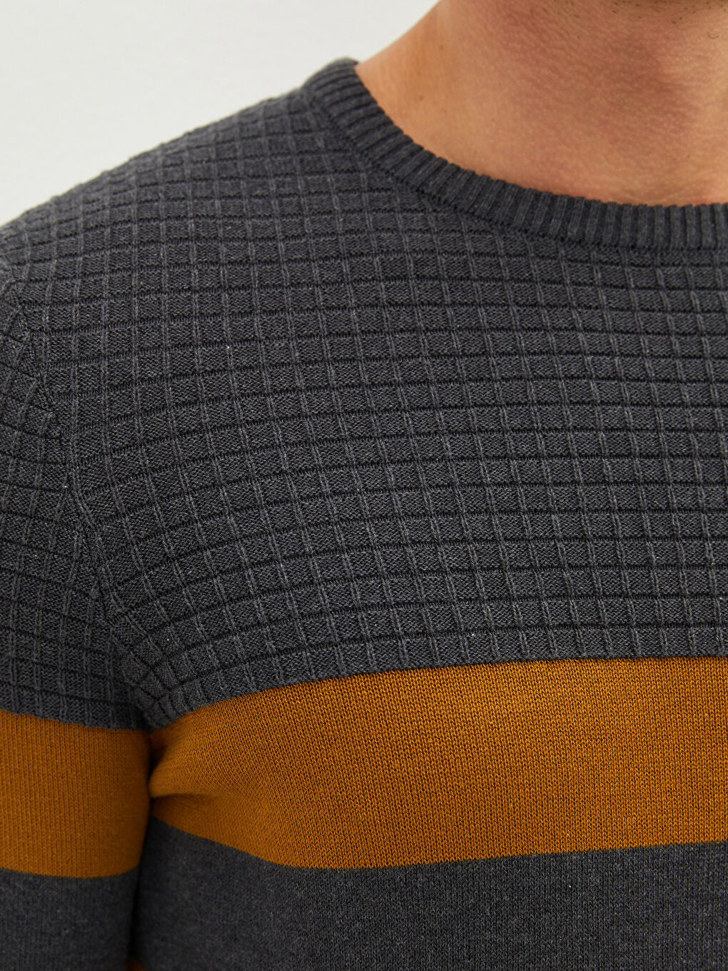 Kahverengi Bisiklet Yaka Uzun Kollu Çizgili Erkek Triko Kazak-2