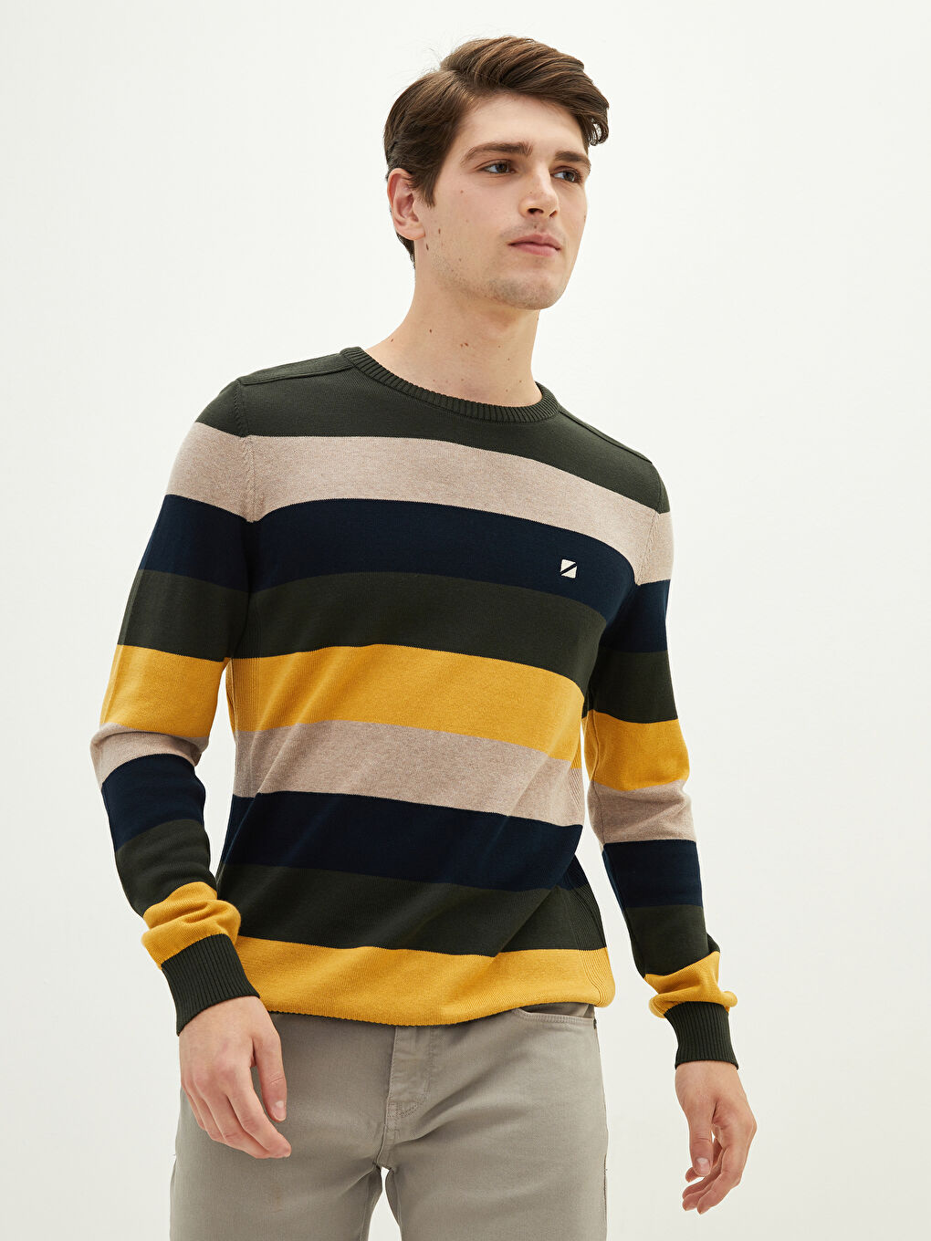 Haki Bisiklet Yaka Uzun Kollu Renk Bloklu Erkek Triko Kazak-1