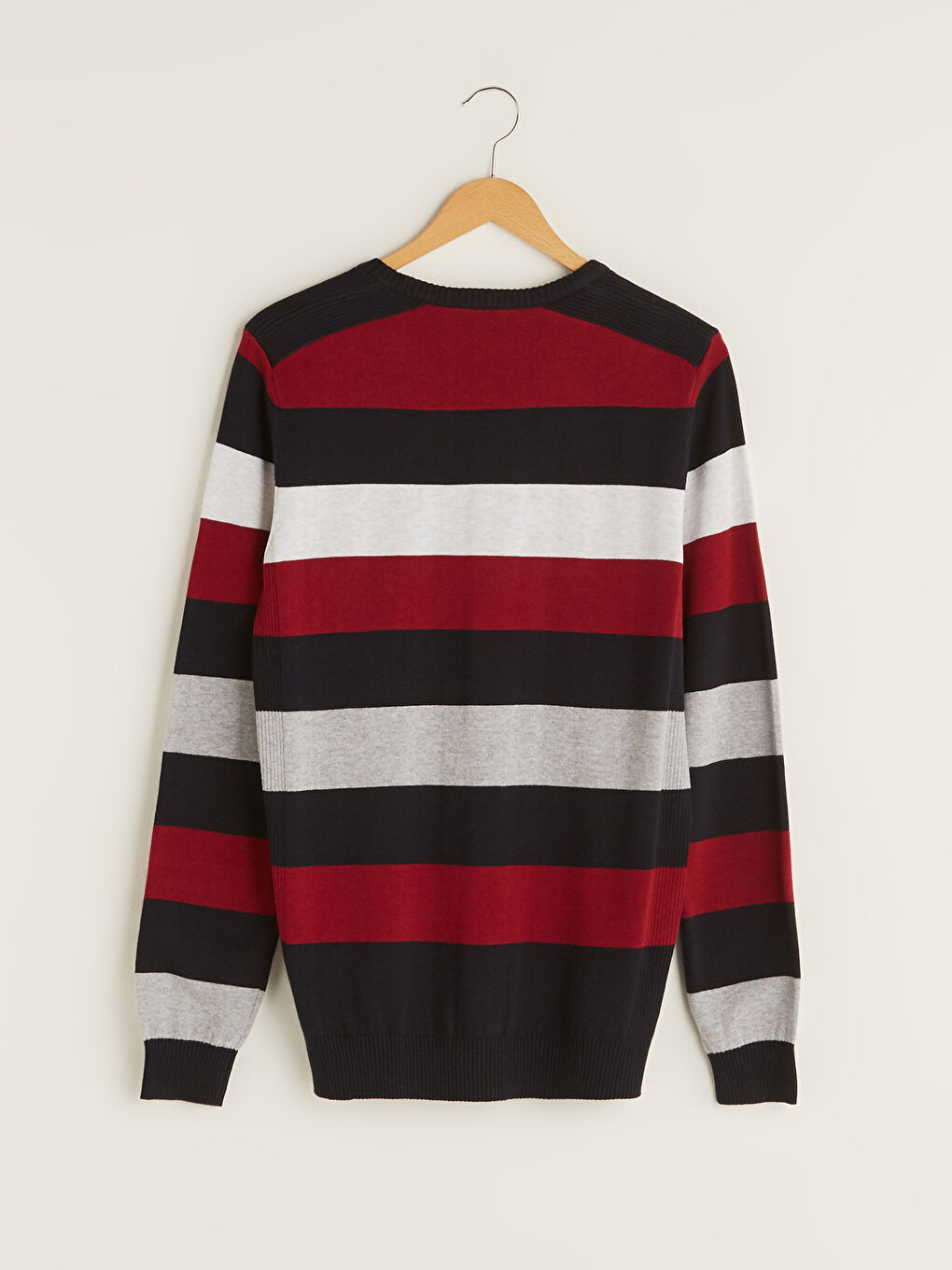 LCWAIKIKI Classic Crew Neck Long Sleeve Striped Men's Knitwear Sweater -W10748Z8-HQR