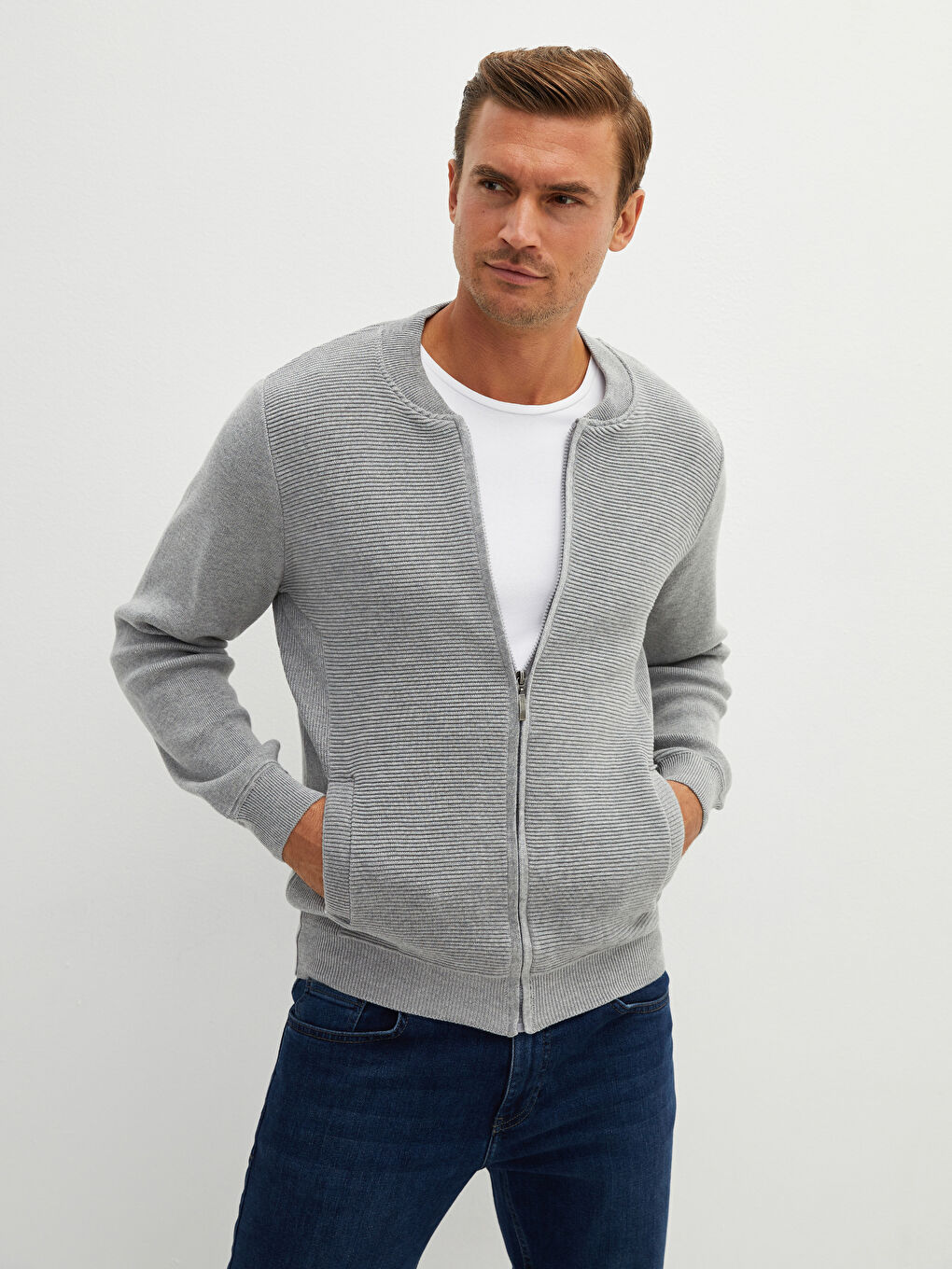 Стандартний візерунок коледж комір облягаючий для чоловіків в'язаний кардиган-1